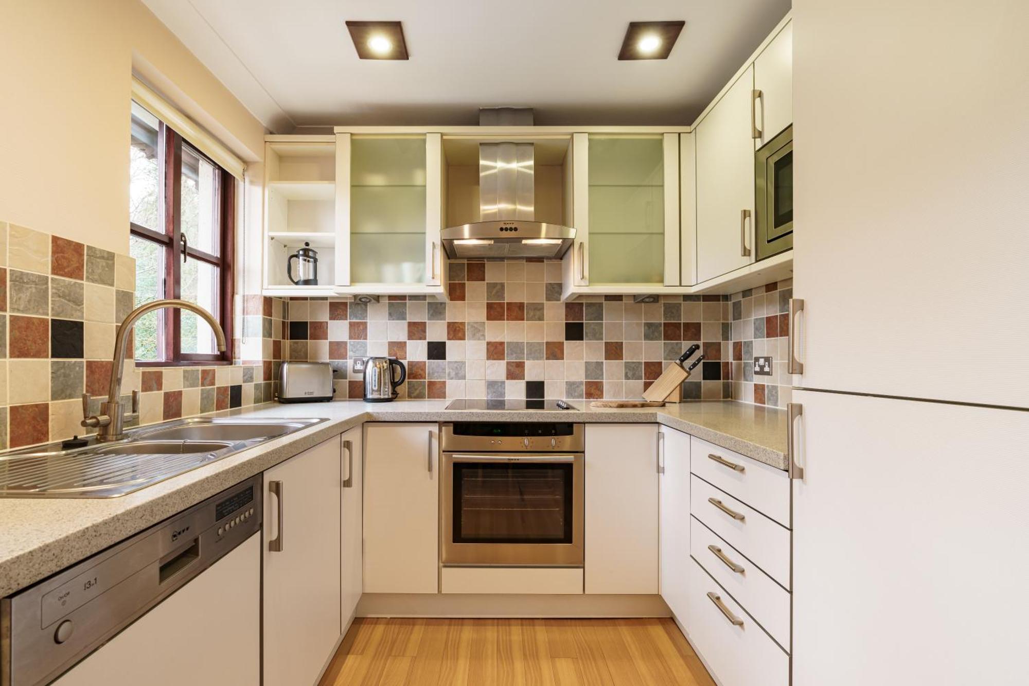 2 Bedroom Lake District Cottage At Windermere Marina Village Bowness-on-Windermere Exteriör bild